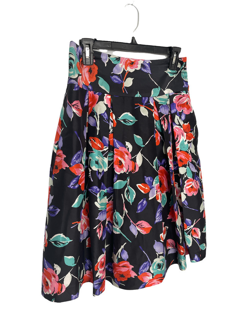 Express 100% Silk‎ Woman Skirt Box Pleated Zipper Side Floral Print Size 6